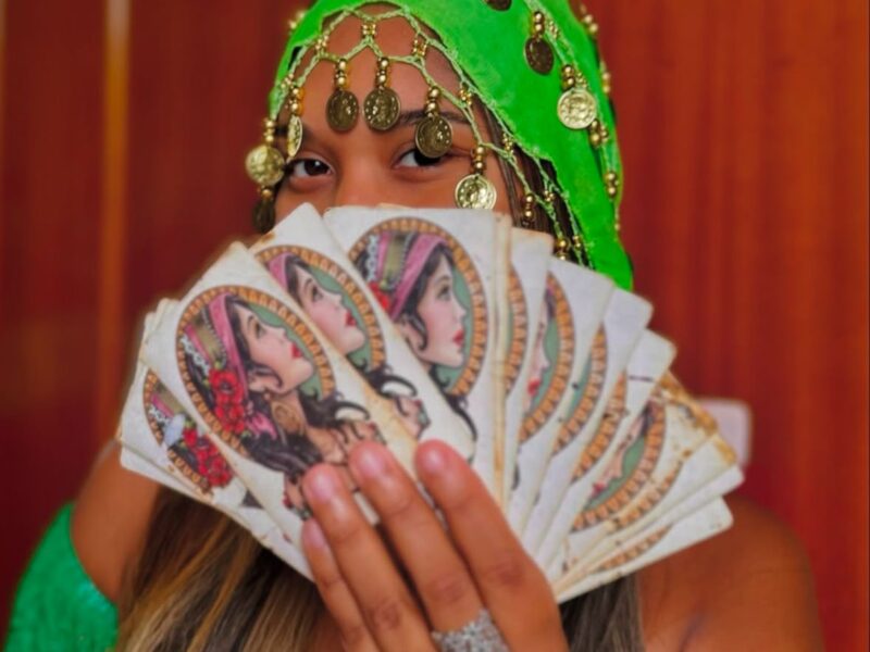 Jogos de cartas e trabalho espirituais