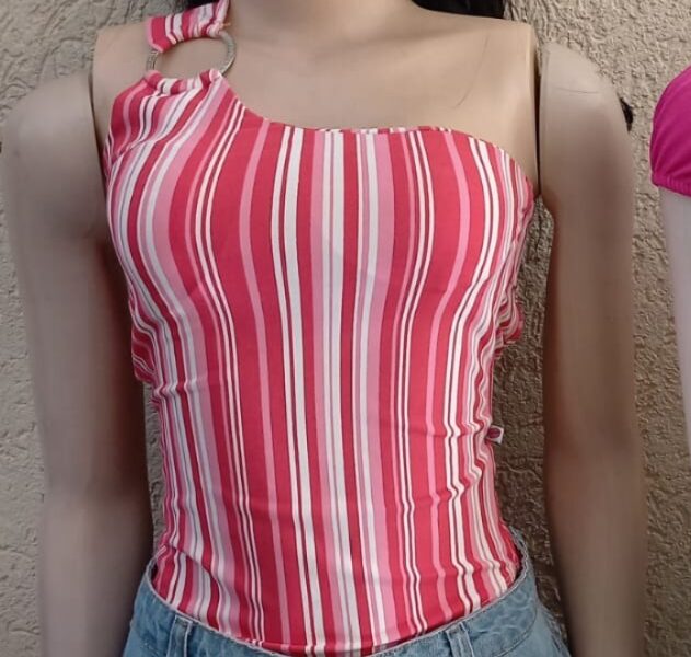 Lote de roupas mistas femininas e masculinas para Brechós