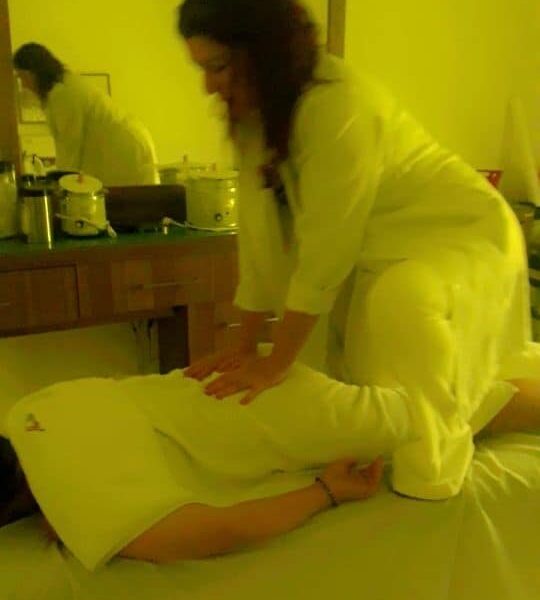 Bahar - massagem relaxante, Desportiva, liberação miofascial.